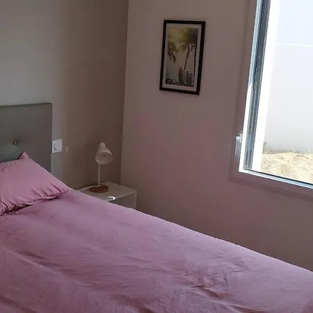 Maison Neuve St Gilles 圣吉尔-克鲁瓦德维