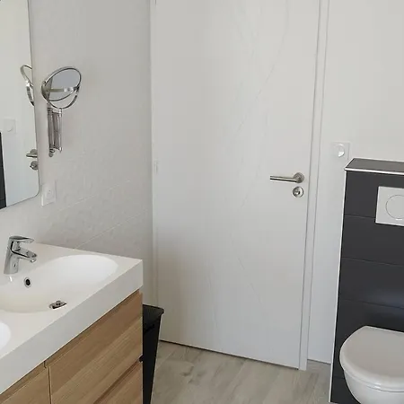 Maison Neuve St Gilles *